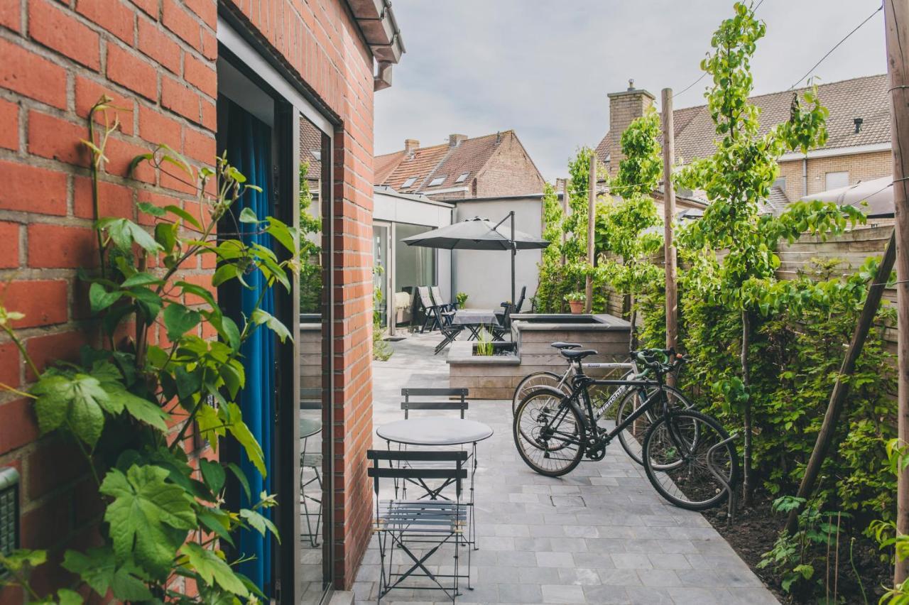 Villa Het Oplaadpunt: Bed, Bike, Hike, 8-12 P. Diksmuide Esterno foto